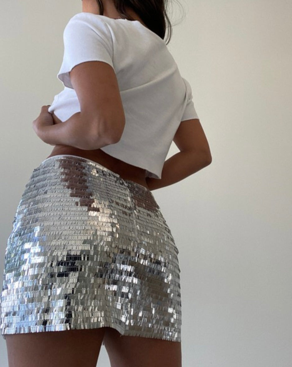 Kimmy Sequin Low Waist Mini Skirt In Silver