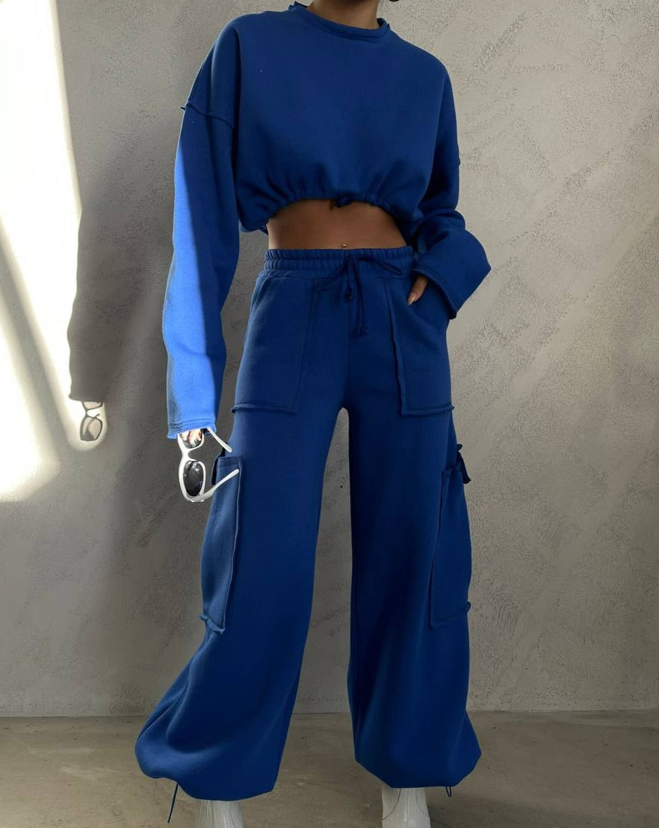 Ultimate-Baddie-Sweat-Set-stylish-casual-loungewear-ensemble