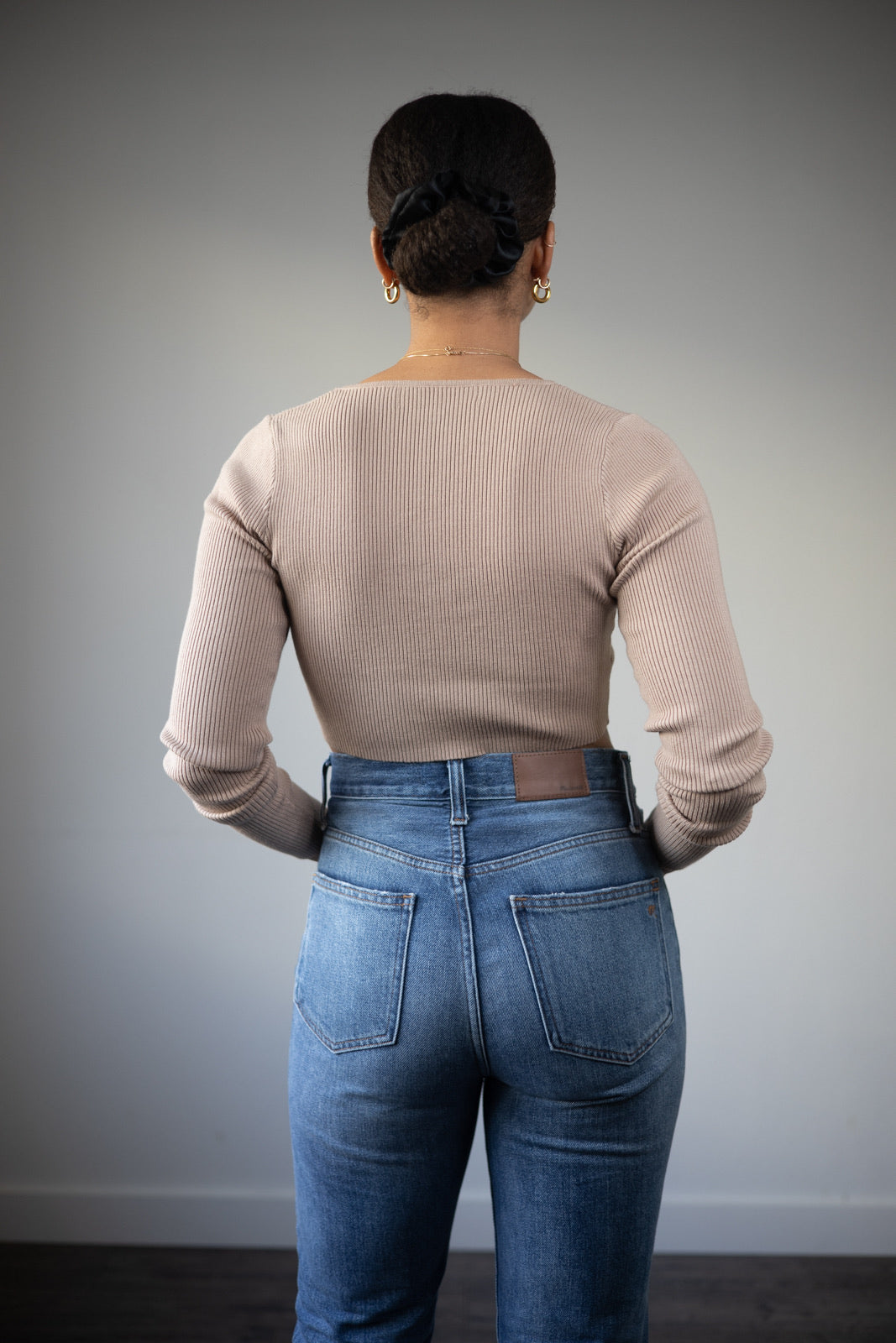 MOON SHINE CURVE RIB CROPTOP - Samunsboutique