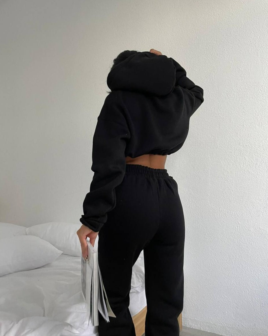 Yuri Premium Sweat Suit Set In Black