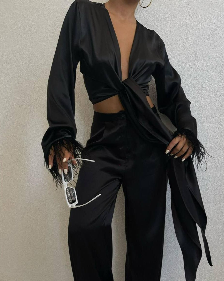 Ferlayne-Plunge-Neckline-Self-Tie-Front-Crop-Top