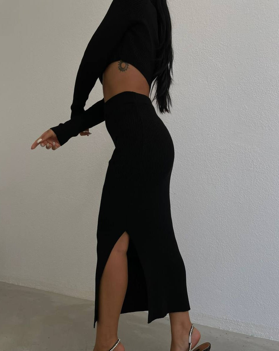 Stylish-Alysha-black-rib-knit-cropped-top-and-high-waisted-maxi-skirt