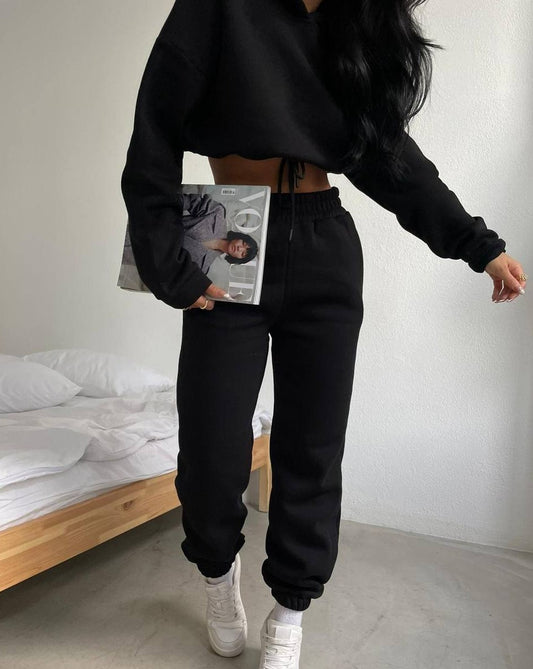Yuri Premium Sweat Suit Set In Black